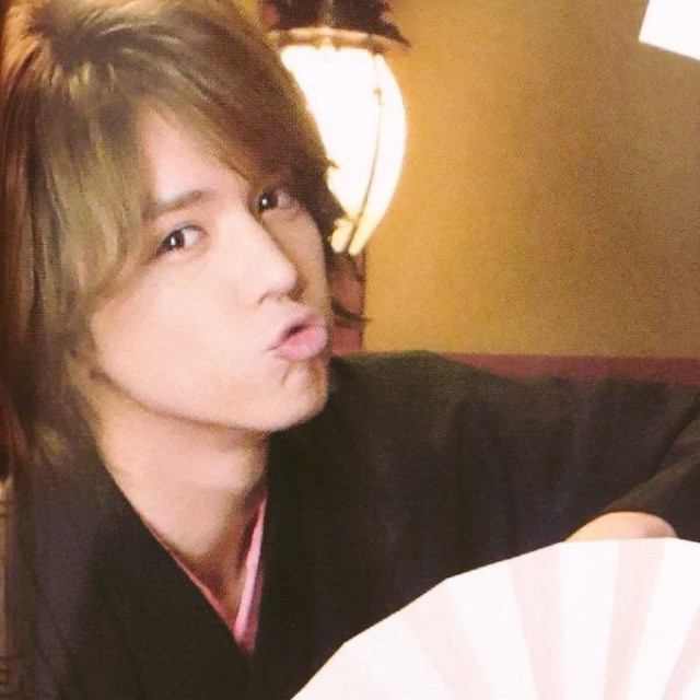 jw_kotanon's tweet photo. .

　　　『　ずんずんずんずんずん　』

　　ずんずんどっこっていうシングルを
　　発売する小瀧です　#

　　生まれたばかりなんで
　　RTしたってください　!!

　　#RTしたnrさんbotさんフォローする http://t.co/RHEucxwbGi