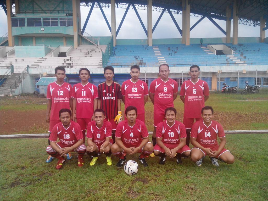 Tim Football <a href="/MI_basisBarabai/">MIbasBarabai</a> [sparing vs laut timur fc] jum'at, 16 Januari 2015. @infobarabai <a href="/apam_city/">Urang Barabai</a>