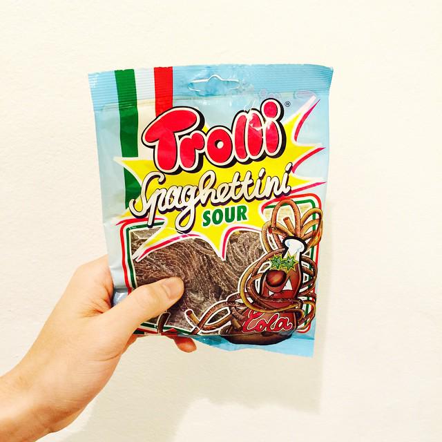 B7dlrayIcAAJOBC.jpg:large