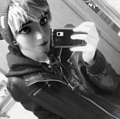 jack1234frost's tweet photo. You guys choose which would make a better profile.
Demon of Darkness
Jackson o. Frost
Spike Demon
Frost Demon http://t.co/3loTp4xNri