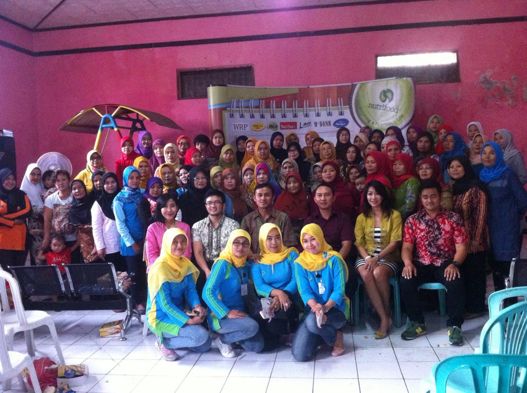 Kolaborasi antara kader masyarakat, puskesmas, perusahaan seperti <a href="/nutrifood/">Nutrifood</a> , IDI pun terjalin :) <a href="/infogarut/">infogarut</a>