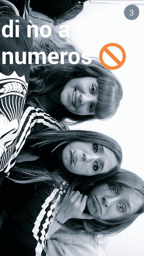 AleeArnal's tweet photo. matarnos por favor, no queremos mas numeros, somos de letras!!! @Sarii_R93 @patrigarcia92 http://t.co/Lah8WFrbXO