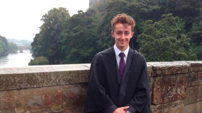 itvtynetees's tweet image. Police encourage social media users to share photo of missing student itv.com/news/tyne-tees… #Missing