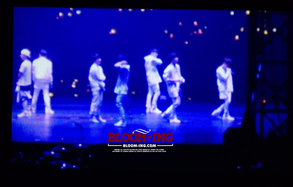 Blooming_modern's tweet photo. 150116 OSAKA BIGBANG Dome tour Opening :: Cam Preview
모두들 멋지다~ 를 연발한 무대! 😍💕
최고였어 👏👏👍
#iKON #아이콘 #블루밍 http://t.co/4wa33Z8Bji