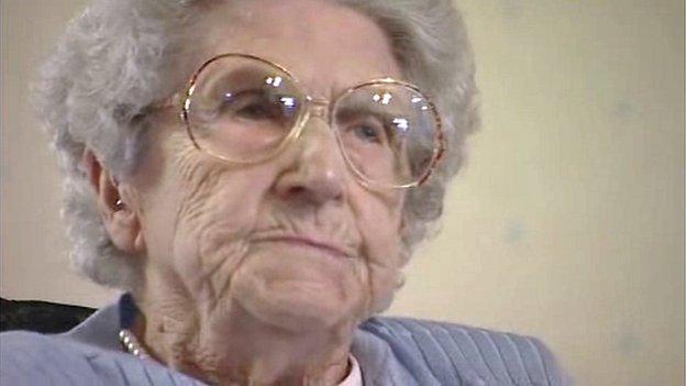 age_uk's tweet photo. The UK's oldest person, Ethel Lang, has sadly passed away aged 114. http://t.co/UieQ2GfGmA http://t.co/vqqSmW2x30