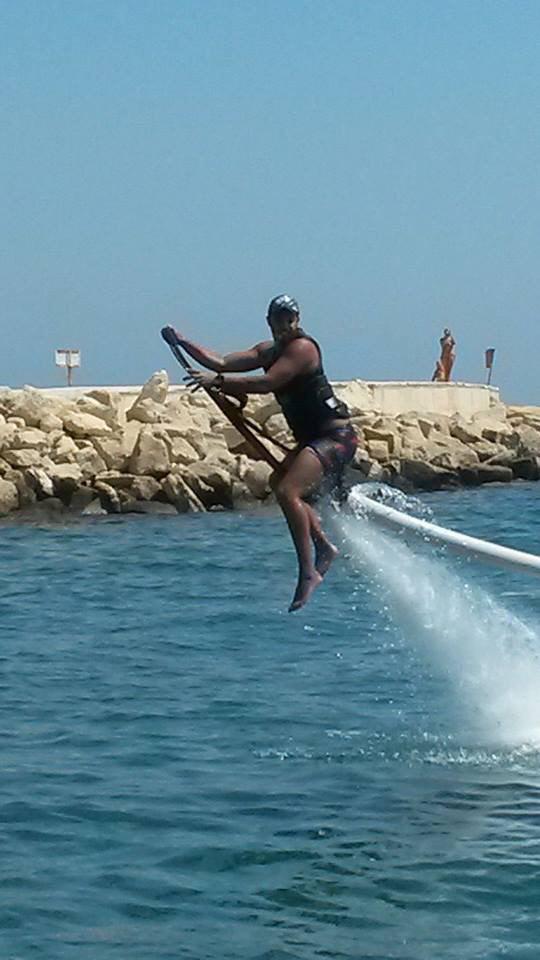 FlyboardH tweet picture
