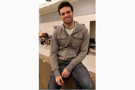 Happy 28th Birthday I hope that you will have a wonderful&a totally awesome birthday ever today Jake :) 