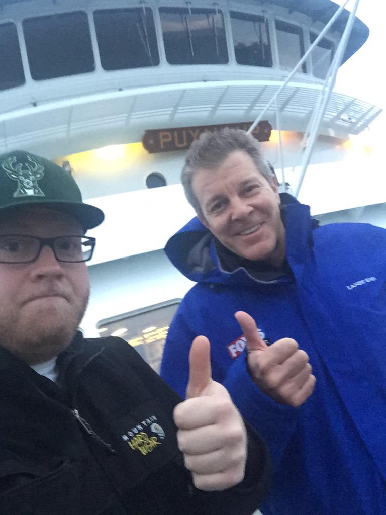 newscutter's tweet image. Taking the ferry over #brainbridge to break the cheese ban with @BradHicksFox6 #GBvSEA #Fox6Blitz