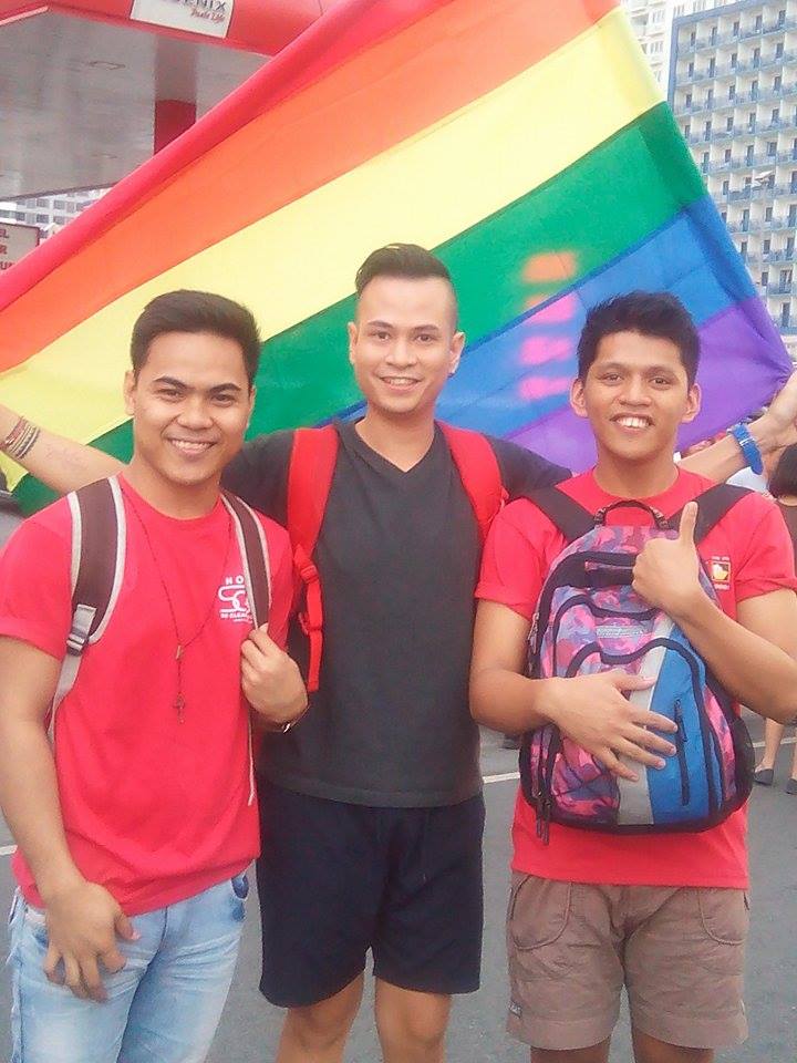 reunir1's tweet image. #SamePath #SameColors #PopeFrancisPH