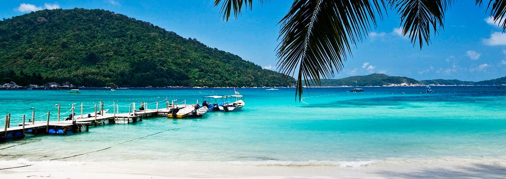 Live the adventure of a lifetime: bit.ly/1Anip8Y

Happy weekend, peeps! <3