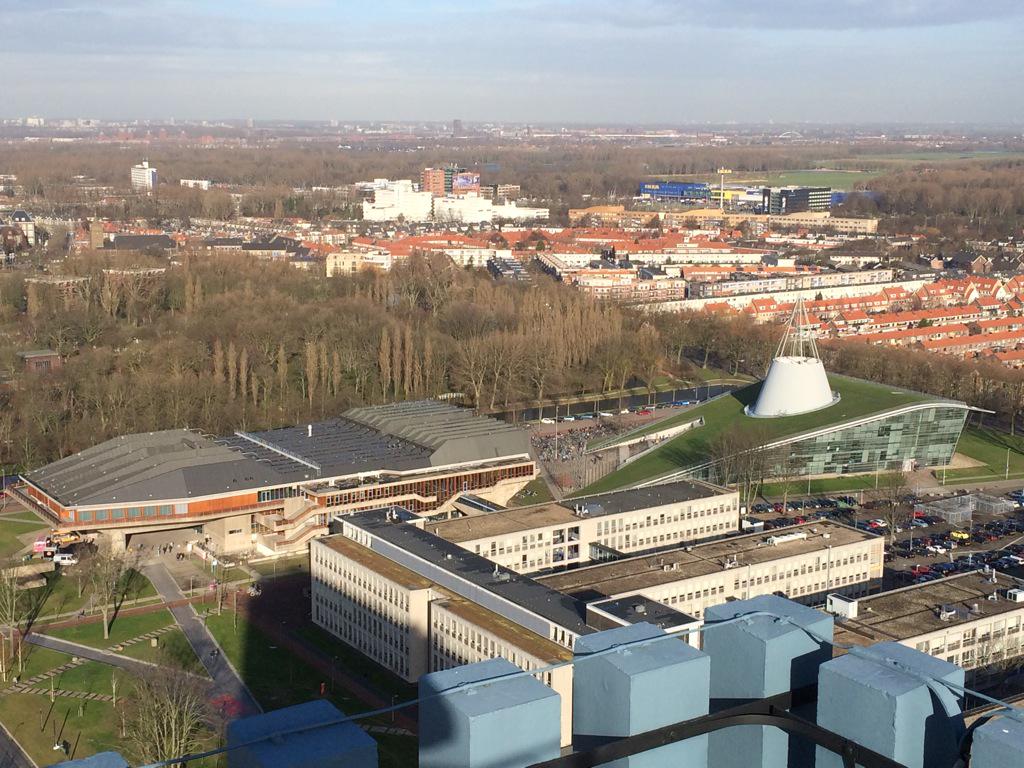 After a few stormy days, finally the Sun is shining. #tudelft library from EWI