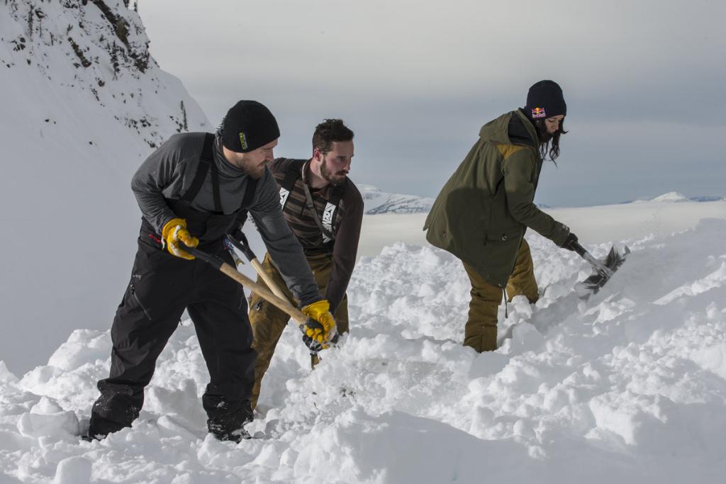 redbull's tweet photo. Feel the rush. #ColdRush2015 is taking shape: http://t.co/HfFfmvkWht http://t.co/0O4eDXvwaL