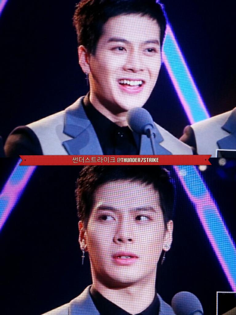 thunder7strike's tweet photo. 150116 Youku Night 잭슨♥ #Jackson #Got7 http://t.co/9EFEKtvUn0