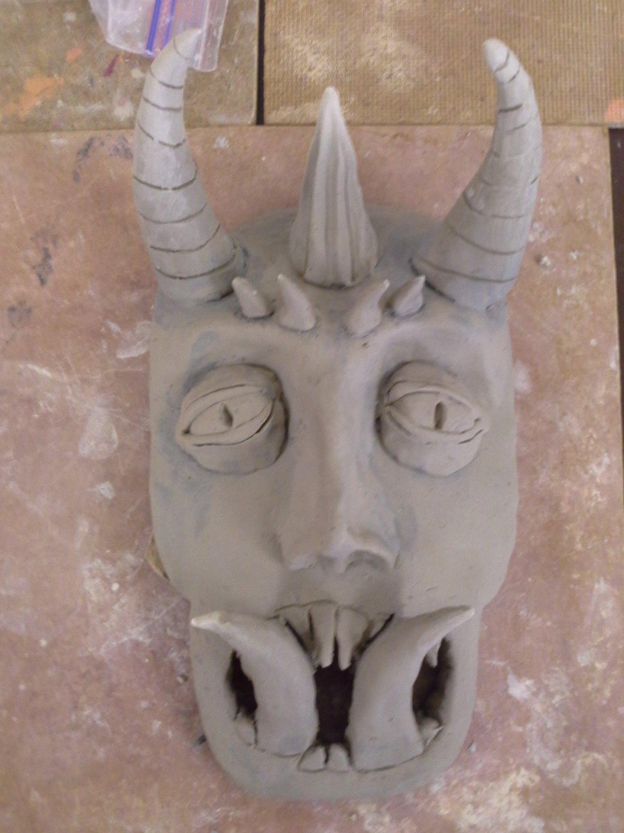 lms_art's tweet image. One more 8th grade Trimester 2 mask.  Fantastic Job T.M.!!