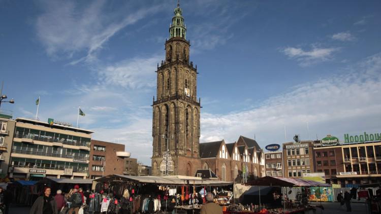 rtvnoord's tweet photo. MEEST GELEZEN VANDAAG: Groningen maakt statement met enorm #martinipotlood #esns15 http://t.co/TieUmk8rsG #rtvnoord http://t.co/UWUQyoFkpD