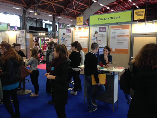 NantesUniv's tweet photo. Venez découvrir nos formations au salon @Formatheque aujourd'hui et tout le week-end à #Nantes ! http://t.co/6gNqtlg6u3