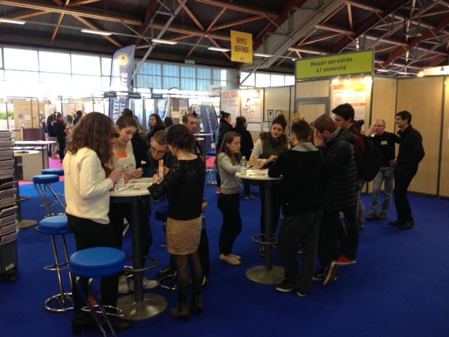 NantesUniv's tweet photo. Venez découvrir nos formations au salon @Formatheque aujourd'hui et tout le week-end à #Nantes ! http://t.co/6gNqtlg6u3