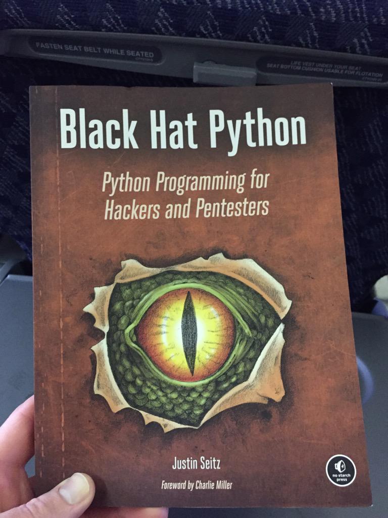 __muscles's tweet image. Light reading on my way to @shmoocon @jms_dot_py #infosec #python #blackhatpython