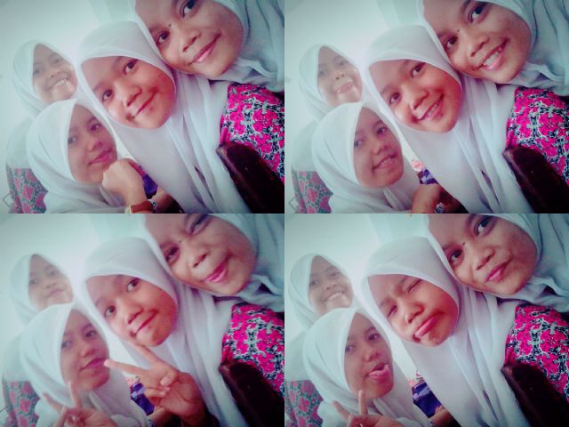 Masyarakat_IXF's tweet photo. @indah_pancawati @annisaaindryn , EvaLiana nd Nurindahsari http://t.co/hYEU4PNzlF