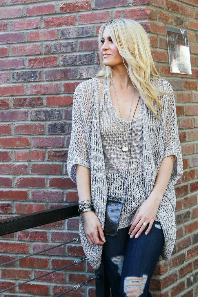 McKenna_Wesley's tweet photo. Fabulous @shopalix outfits to wear to @Barrett_Jackson! @ShopBailey44 @lamadeclothing @GeneticLA #shopalix #cars http://t.co/2W1phLV89I