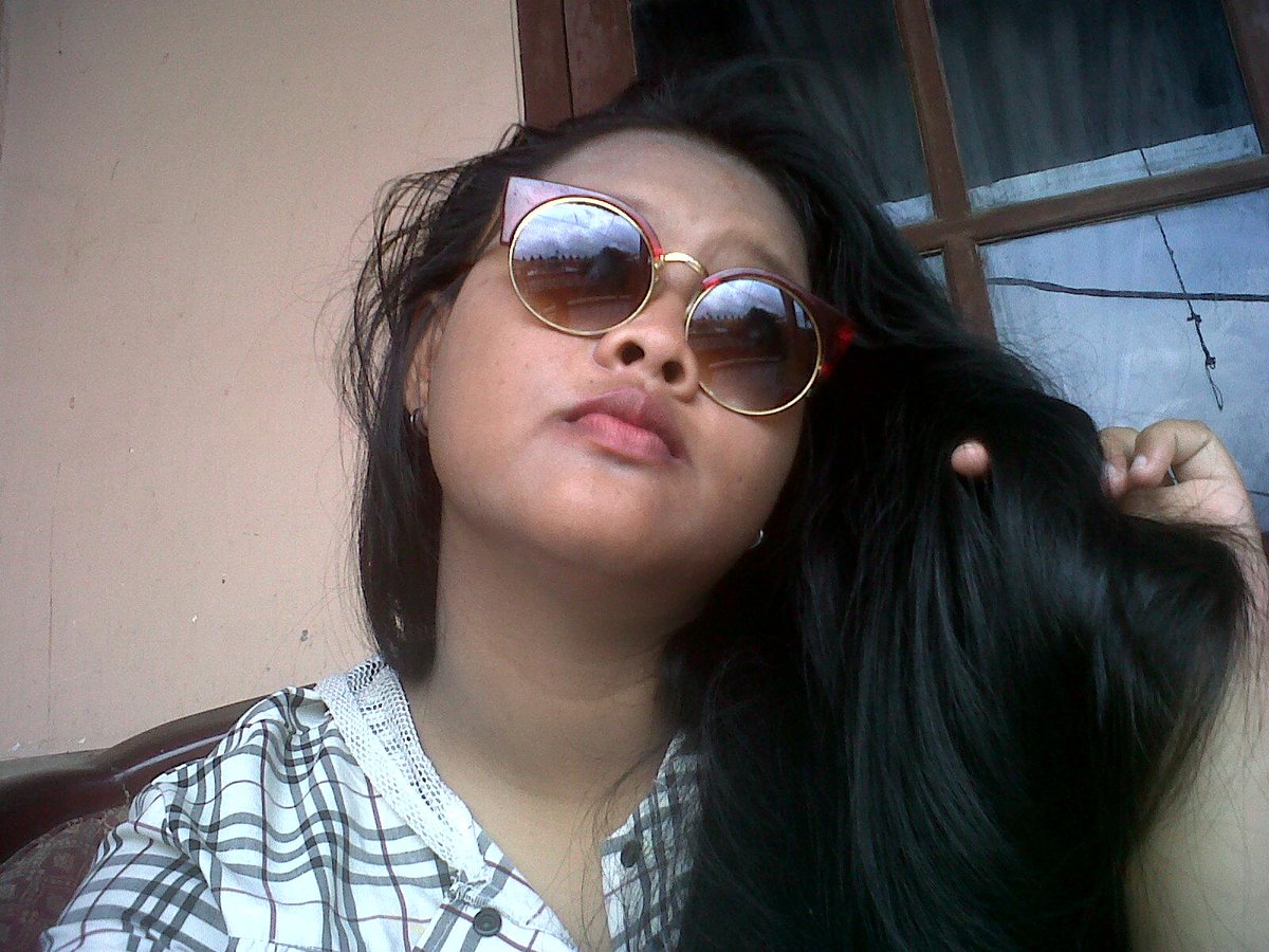 junay_junizz tweet picture