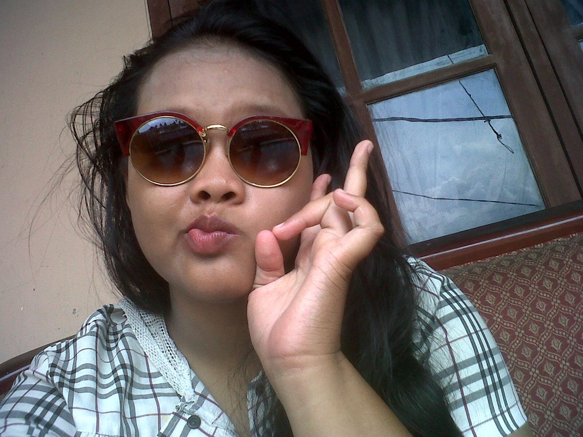 junay_junizz tweet picture