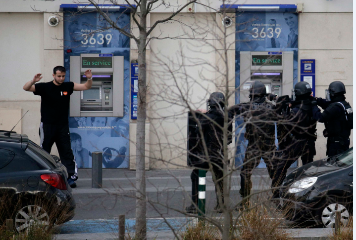 Embedded image permalink