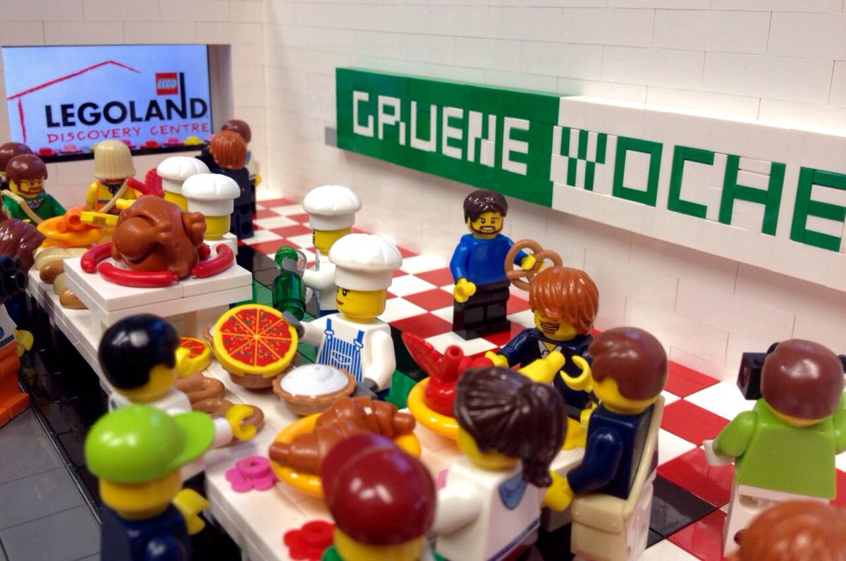 LEGOLAND DC Berlin tweet media