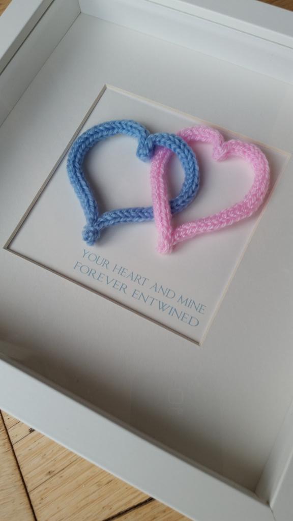 dreamydazed's tweet photo. Got the Friday lovin' feeling!  New #knitpic  ideal #ValentinesDay #handmade #gift #ff special offer £14 x http://t.co/RDS9WYfMZZ