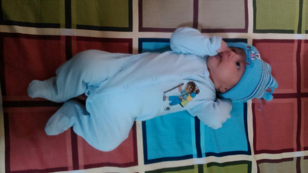 LGNidia's tweet photo. Lo veo y no puedo creer como cabía en mi pansita💙 #TommyJr como lo amo!! @tommyLievano @vaniagalicia1 @KevGRamirez http://t.co/zkRCClyHCH