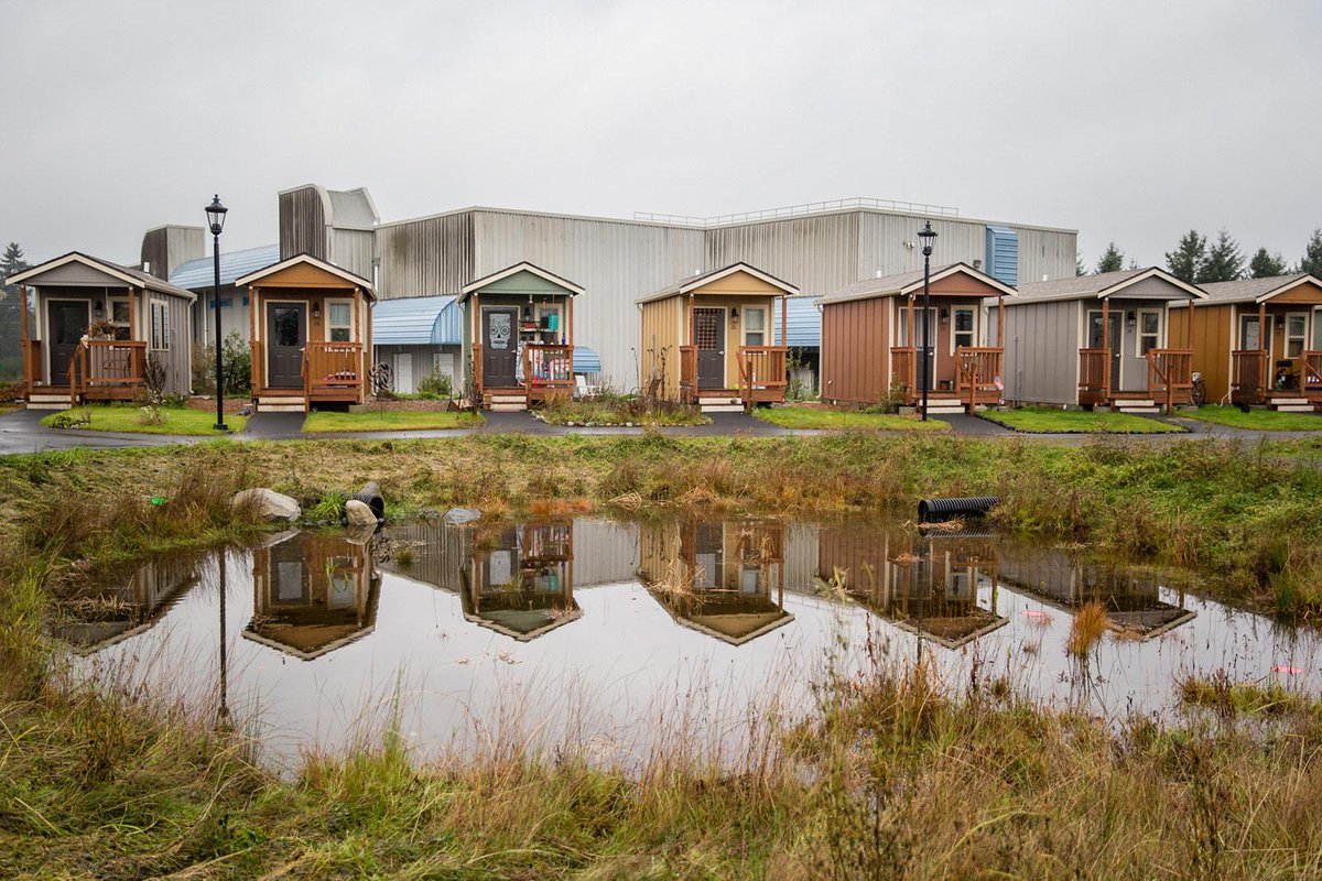 Homeless_Hookup's tweet photo. Interesting idea! RT @BuzzFeed: Are Tiny-House Villages The Solution To Homelessness? http://t.co/5mTv4iOt8g http://t.co/9rBzziBA3j