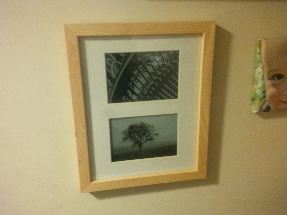 getversatile's tweet photo. @StartUpsAgri welcome to the future of hassle free picture frames http://t.co/M8URhMVj0H