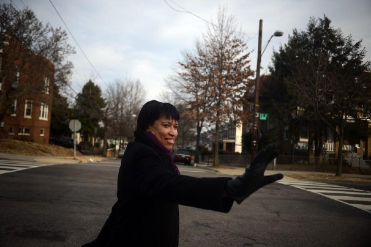 MayorBowser's tweet photo. MT : Excited to serve as Grand Marshal in the 9th MLK Peace Parade! Line-up at 10:30am, @RISE_DC @EOM_Ward8 ! #Ward8 http://t.co/BrKtpdKU6m