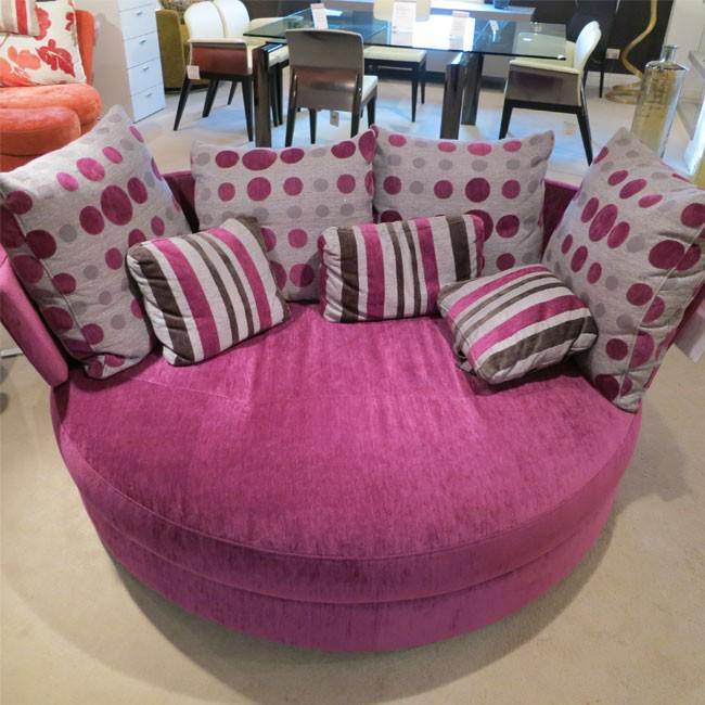 professioneel maximaal Scenario Ponsford Furniture on Twitter: "New on #clearance: #Fama Myapple #Sofa, perfect for you to curl up on... http://t.co/mFRVsnmNJ6 http://t.co/hH3zEpuBC6" / Twitter professioneel maximaal Scenario Ponsford Furniture on Twitter: "New on #clearance: #Fama Myapple #Sofa, perfect for you to curl up on... http://t.co/mFRVsnmNJ6 http://t.co/hH3zEpuBC6" / Twitter