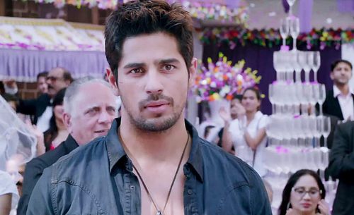 Remessage if you like Sidharth Malhotra\s performance in Ek Villain.
Happy Birthday Sidharth Malhotra 