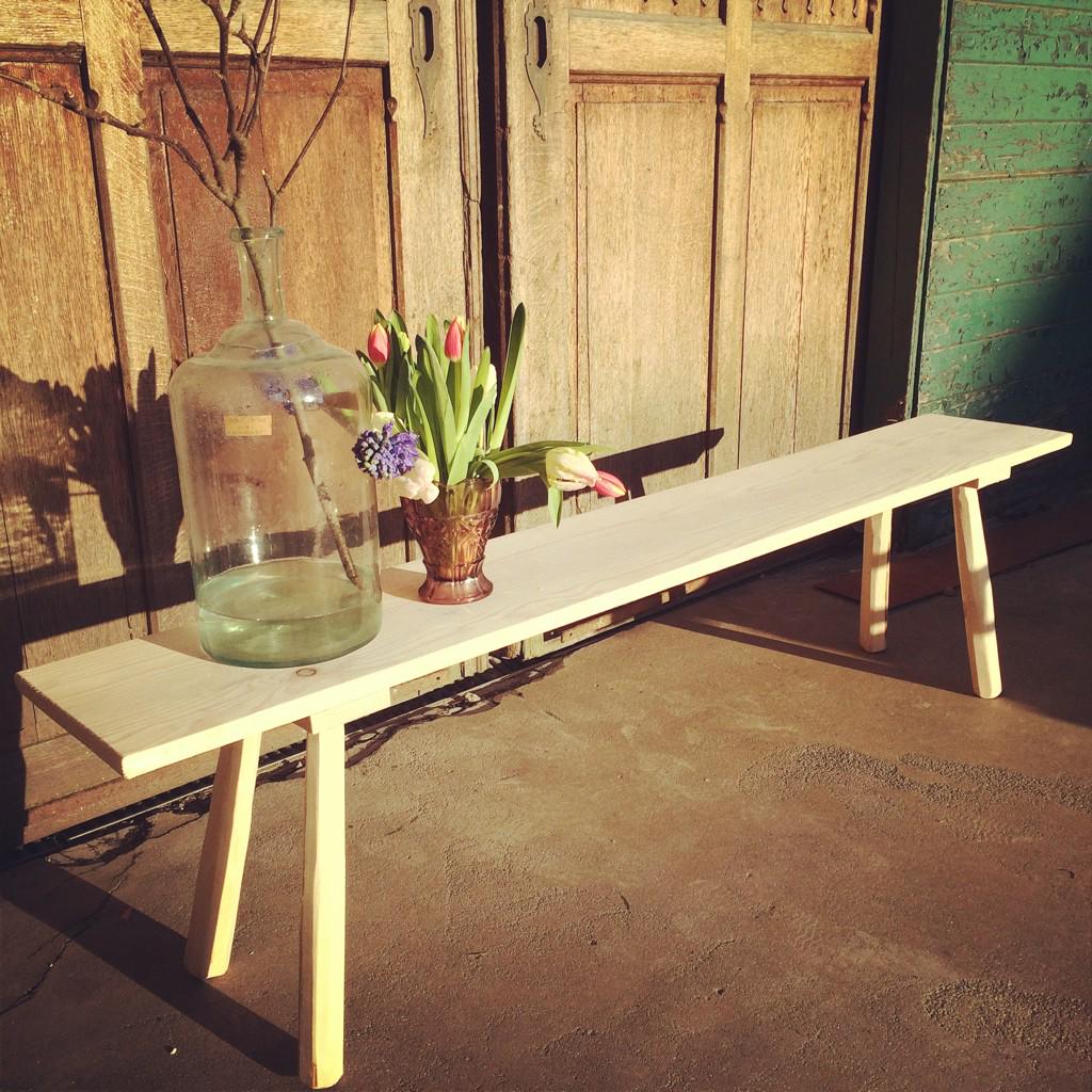 devintageloods's tweet photo. Just arrived: samples of our custom made benches! Available in different sizes and colours!info@devintageloods.nl http://t.co/f1y74q4cuL