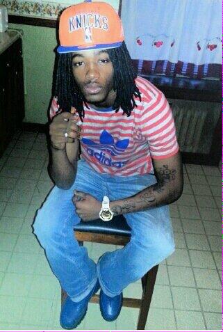 itsallabt_DOLL's tweet photo. Rest in peace bra ๐๐ช๐ . #Goon2Soon http://t.co/rgWqJ4xf1c