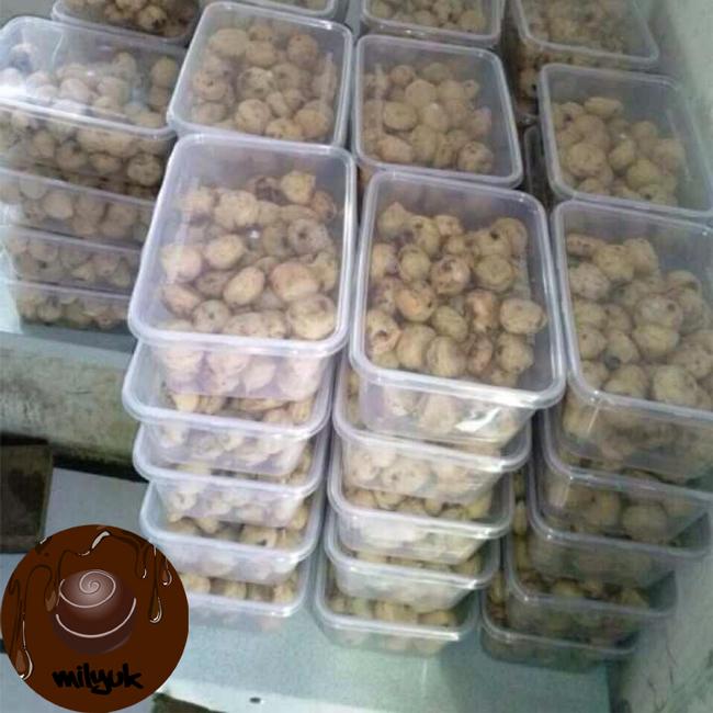sagafoods's tweet photo. SKCM kami home made/ home industri,jadi insyaallah halal &amp; bersih krn admin sering ngemilin juga pas di depan tv hehe https://t.co/hFrbsqeQ5P