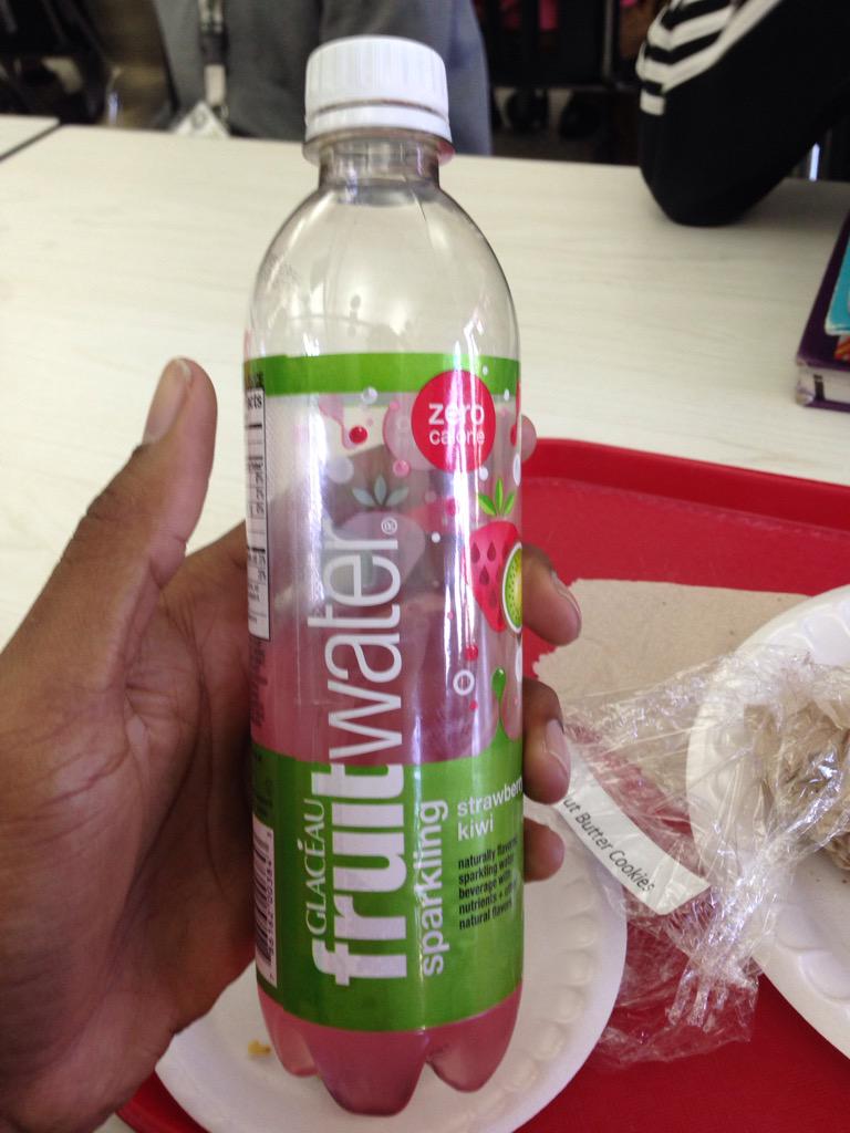 RaySpalding_4's tweet photo. @ethanhalbach23 @fruitwater 👌 http://t.co/95C6LAPhet
