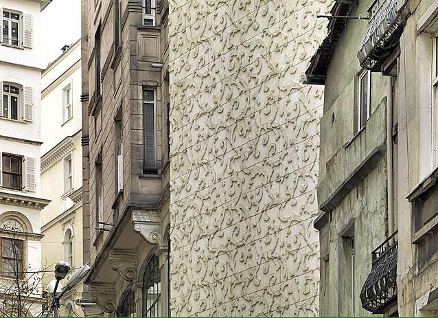 In between. Belkis Apartment, designed by #boranekinci, Photo by #cemalemden #mimarlik #architectural #arkitera