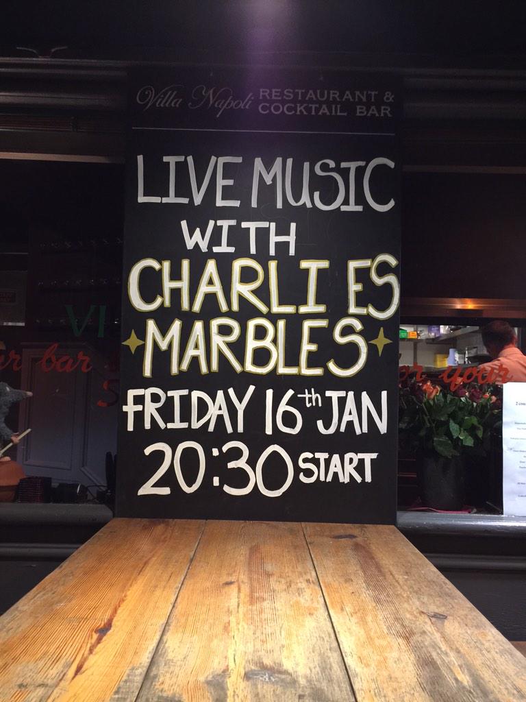 charliesmarbles's tweet photo. Tonight, we are semi acoustic... http://t.co/NuSsie2PKh