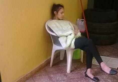 hoypy's tweet photo. Piden test psicológico a mujer que apuñaló a niñas: se expone a 20 años de cárcel  http://t.co/N7kHxllW4N #hoypy http://t.co/W1KE9Hb3Dt