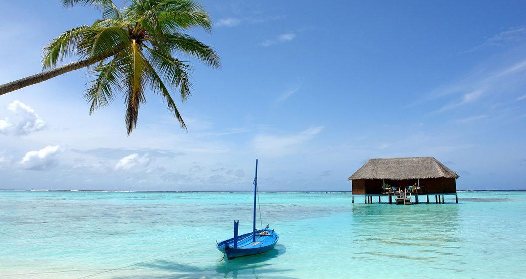 ImpulcityChi's tweet photo. No passport, no problem. Here's 8 Amazing Places You Can Visit Without a Passport | #Travel http://t.co/gxu4i7d3Bi http://t.co/VyT5VLTtxk