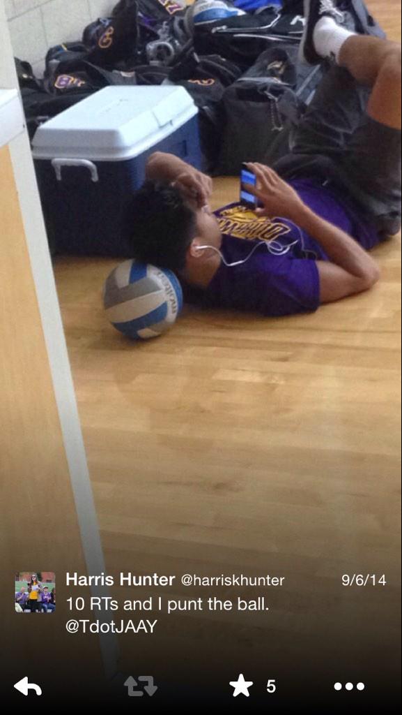 harriskhunter's tweet photo. @TdotJAAY can I still do this? #WelcomeMVB http://t.co/8GjxEHHHvt