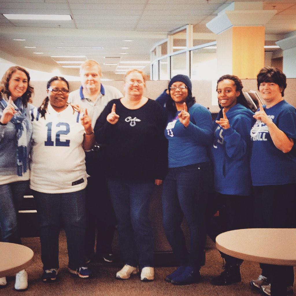 bmashby1013's tweet photo. Anthem Medicaid team representing Blue Friday! #GOCOLTS #BlueFriday @anthempr_IN http://t.co/04j8wJcOYe