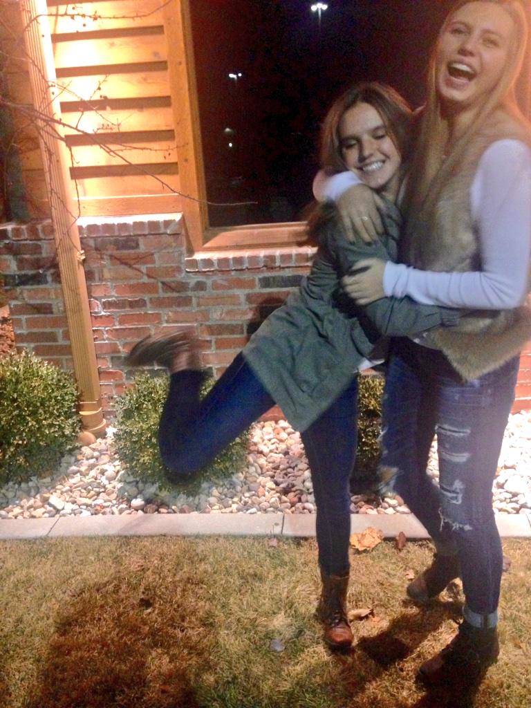 victoriaCstark's tweet photo. Oh and he's some semi cute pictures of the birthday girl.❤️💋 #getonher http://t.co/xe0YwC1mhV
