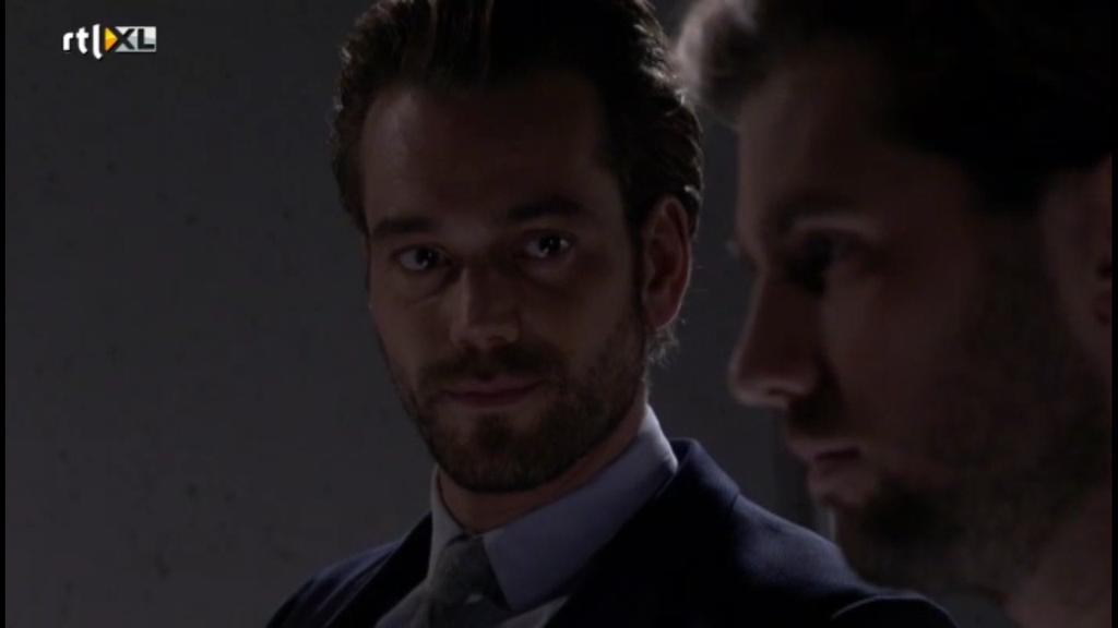 NouchaTeam's tweet photo. #Thijs doet alsof hij #Noud verdedigd, maar in tegendeel.. #GTST http://t.co/7HqLhEKt1C