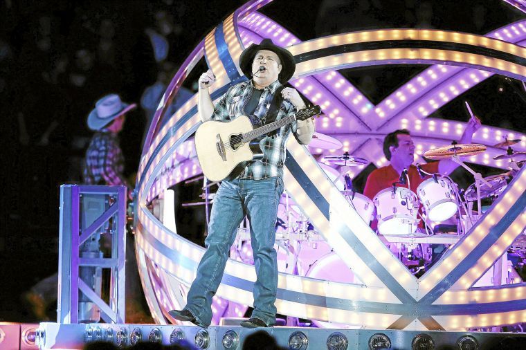 TulsaPeople's tweet photo. RT @TWScene "Garth Brooks' tour among top grossing of 2014    #garthintulsa http://t.co/fYCMxM7tFB" http://t.co/Exw5EXcy5d