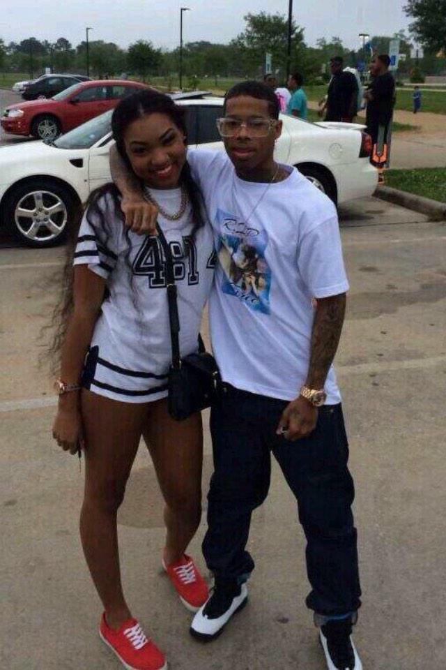 taylor_janel's tweet photo. Jst because I don't say it everyday don't mean I don't miss my bros #FreeJayj #FreeKilla #freefoole http://t.co/g9TWSMhpHl