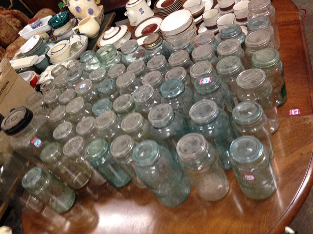 JimRailton's tweet photo. #vintage #glass #storage #jars #kitchen bid on line http://t.co/RXkgJcX2n0 http://t.co/1X5FfAUM7o
